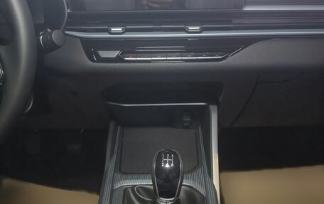 Geely Emgrand, 2025 год, 1 600 852 рублей, 11 фотография