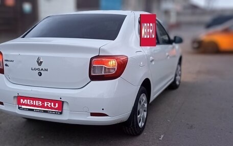 Renault Logan II, 2015 год, 510 000 рублей, 3 фотография