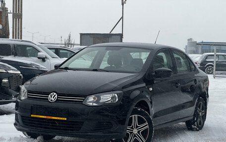 Volkswagen Polo VI (EU Market), 2011 год, 700 000 рублей, 1 фотография