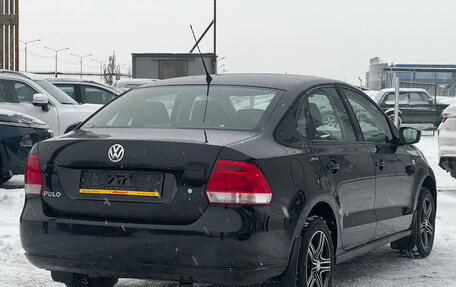 Volkswagen Polo VI (EU Market), 2011 год, 700 000 рублей, 5 фотография