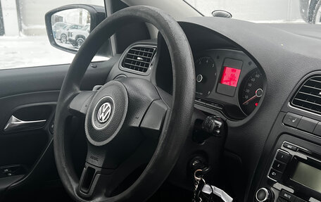 Volkswagen Polo VI (EU Market), 2011 год, 700 000 рублей, 13 фотография
