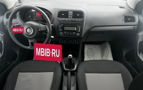 Volkswagen Polo VI (EU Market), 2011 год, 700 000 рублей, 9 фотография