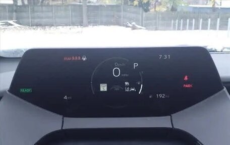 Toyota Prius IV XW50, 2025 год, 4 508 000 рублей, 15 фотография