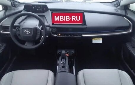 Toyota Prius IV XW50, 2025 год, 4 508 000 рублей, 12 фотография