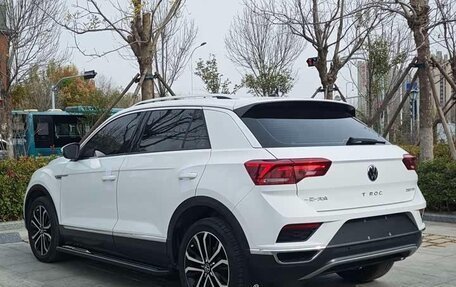 Volkswagen T-Roc I, 2022 год, 1 460 000 рублей, 6 фотография