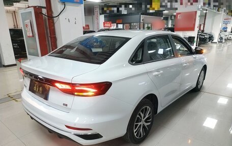 Geely Emgrand, 2025 год, 1 611 852 рублей, 5 фотография