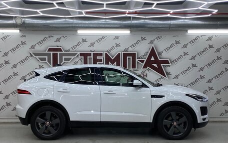 Jaguar E-Pace, 2020 год, 2 800 000 рублей, 10 фотография