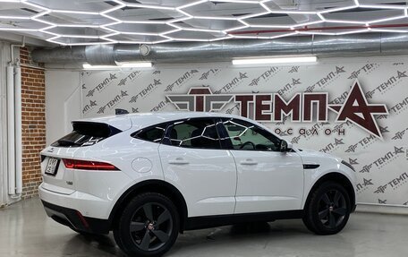 Jaguar E-Pace, 2020 год, 2 800 000 рублей, 13 фотография