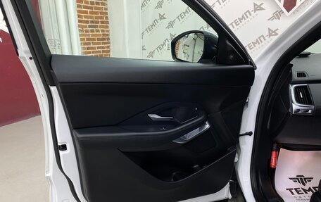 Jaguar E-Pace, 2020 год, 2 800 000 рублей, 19 фотография