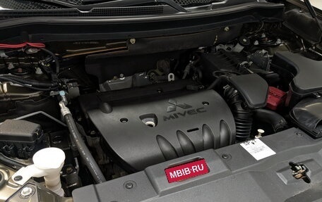 Mitsubishi Outlander III рестайлинг 3, 2019 год, 1 995 000 рублей, 9 фотография