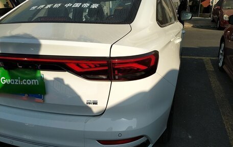 Geely Emgrand, 2025 год, 1 689 852 рублей, 9 фотография