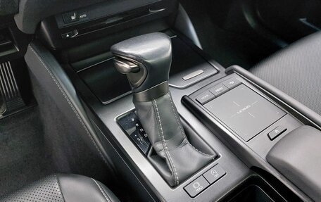 Lexus ES VII, 2019 год, 3 849 000 рублей, 14 фотография