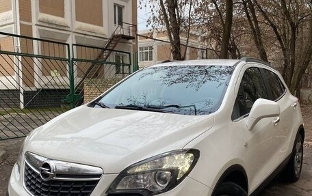 Opel Mokka I, 2014 год, 945 000 рублей, 3 фотография