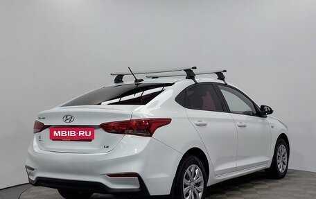 Hyundai Solaris II рестайлинг, 2017 год, 879 000 рублей, 5 фотография