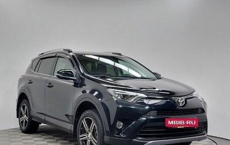Toyota RAV4, 2017 год, 2 359 000 рублей, 3 фотография