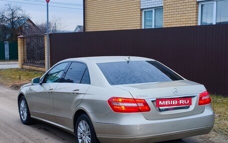 Mercedes-Benz E-Класс, 2011 год, 1 350 000 рублей, 4 фотография