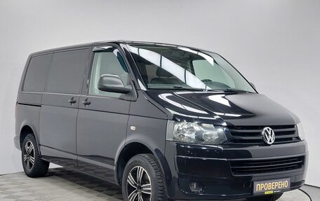 Volkswagen Caravelle T5, 2013 год, 2 229 000 рублей, 3 фотография