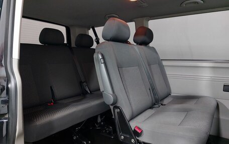 Volkswagen Caravelle T5, 2013 год, 2 229 000 рублей, 16 фотография