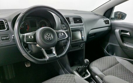 Volkswagen Polo VI (EU Market), 2018 год, 1 149 000 рублей, 10 фотография