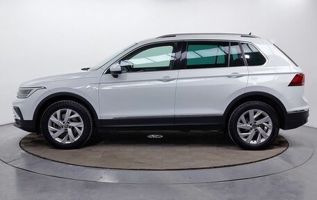 Volkswagen Tiguan II, 2021 год, 3 449 000 рублей, 8 фотография