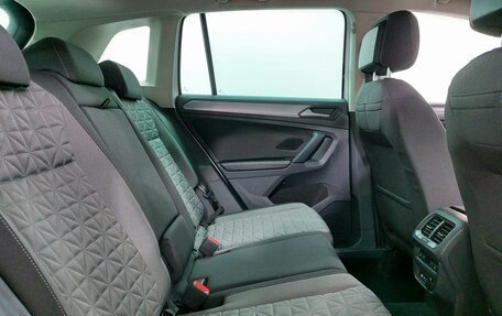 Volkswagen Tiguan II, 2021 год, 3 449 000 рублей, 14 фотография