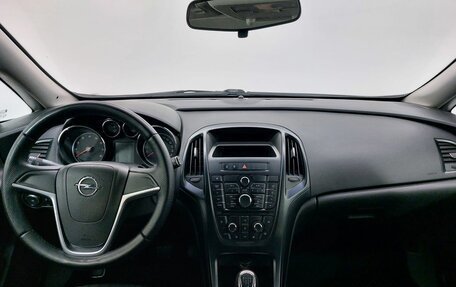 Opel Astra J, 2013 год, 699 000 рублей, 11 фотография