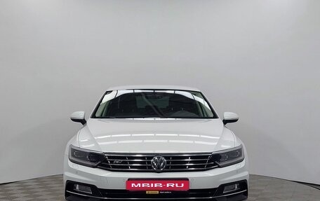 Volkswagen Passat B8 рестайлинг, 2017 год, 1 939 000 рублей, 2 фотография