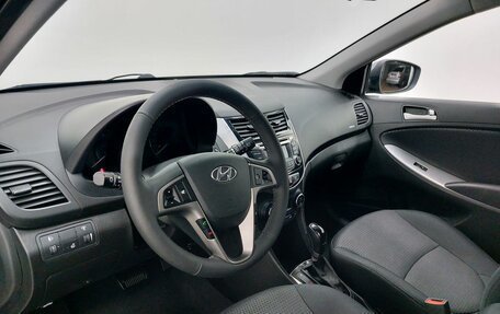 Hyundai Solaris II рестайлинг, 2016 год, 1 199 000 рублей, 10 фотография