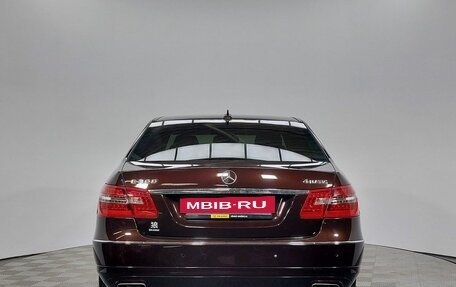 Mercedes-Benz E-Класс, 2013 год, 1 799 000 рублей, 6 фотография