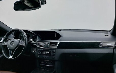 Mercedes-Benz E-Класс, 2013 год, 1 799 000 рублей, 20 фотография