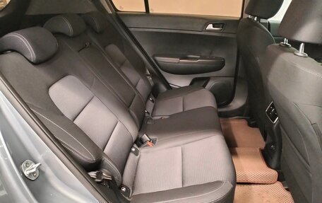 KIA Sportage IV рестайлинг, 2018 год, 2 040 000 рублей, 16 фотография