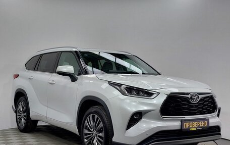 Toyota Highlander, 2025 год, 6 500 000 рублей, 3 фотография