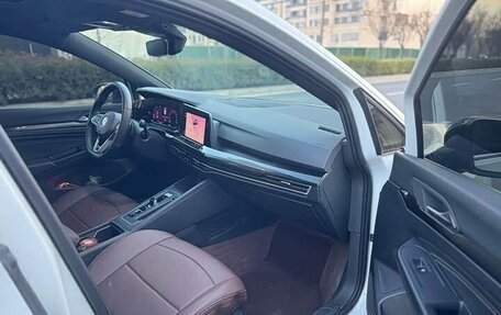 Volkswagen Golf VII, 2021 год, 2 000 000 рублей, 9 фотография