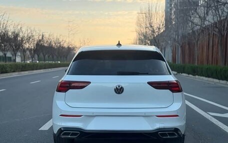 Volkswagen Golf VII, 2021 год, 2 000 000 рублей, 4 фотография