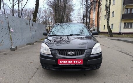 KIA Rio II, 2005 год, 290 000 рублей, 1 фотография