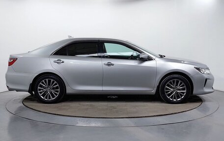 Toyota Camry, 2016 год, 1 889 000 рублей, 4 фотография