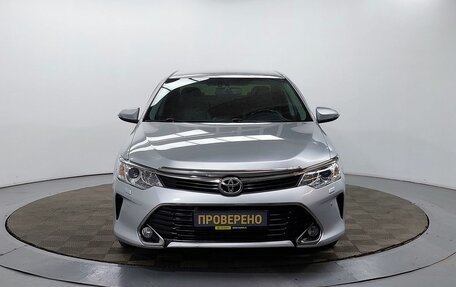 Toyota Camry, 2016 год, 1 889 000 рублей, 2 фотография