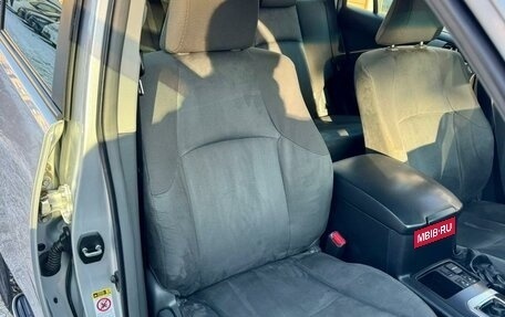 Toyota Land Cruiser Prado 150 рестайлинг 2, 2011 год, 2 899 000 рублей, 21 фотография