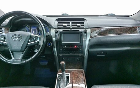 Toyota Camry, 2016 год, 1 889 000 рублей, 12 фотография