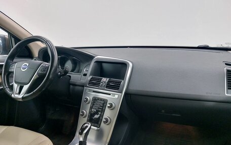 Volvo XC60 II, 2016 год, 2 400 000 рублей, 12 фотография