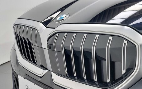 BMW 5 серия, 2025 год, 8 800 000 рублей, 10 фотография