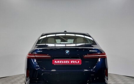 BMW 5 серия, 2025 год, 8 800 000 рублей, 6 фотография