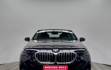 BMW 5 серия, 2025 год, 8 800 000 рублей, 2 фотография