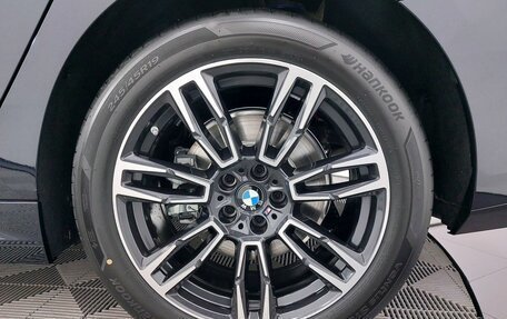 BMW 5 серия, 2025 год, 8 800 000 рублей, 27 фотография