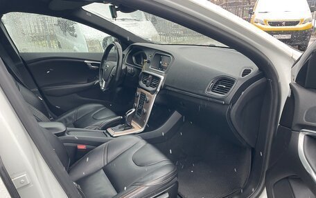 Volvo V40 Cross Country I, 2016 год, 1 575 000 рублей, 9 фотография