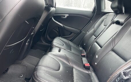 Volvo V40 Cross Country I, 2016 год, 1 575 000 рублей, 7 фотография