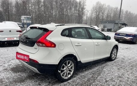 Volvo V40 Cross Country I, 2016 год, 1 575 000 рублей, 2 фотография