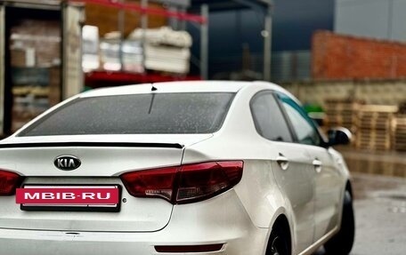 KIA Rio III рестайлинг, 2016 год, 880 000 рублей, 4 фотография