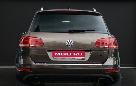 Volkswagen Touareg III, 2012 год, 2 250 000 рублей, 6 фотография