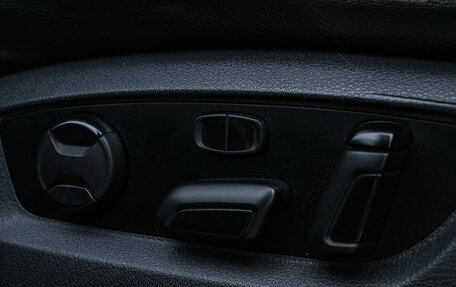 Volkswagen Touareg III, 2012 год, 2 250 000 рублей, 13 фотография